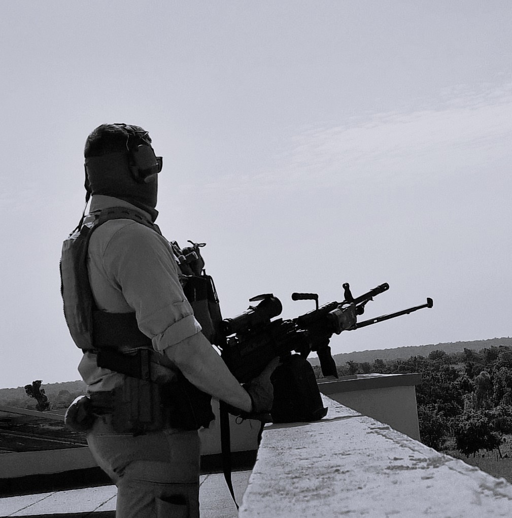 GOV, MIL & LE shooting training for elite forces.